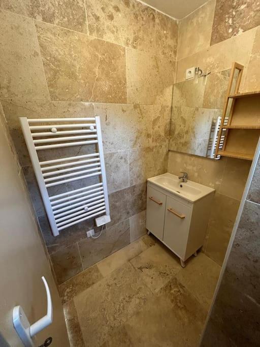 Maison De Vacances En Campagne Cavaillon Εξωτερικό φωτογραφία