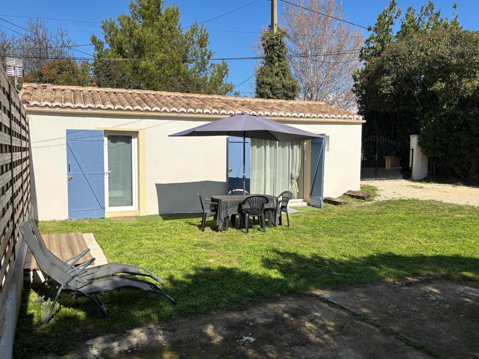 Maison De Vacances En Campagne Cavaillon Εξωτερικό φωτογραφία